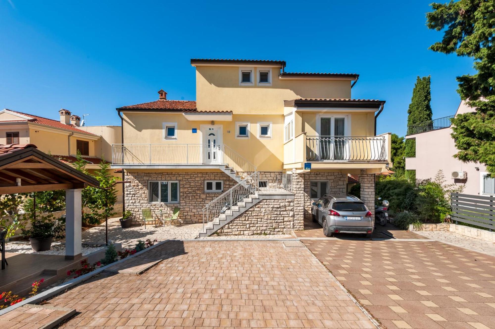 רוביני Apartments & Room Anita מראה חיצוני תמונה